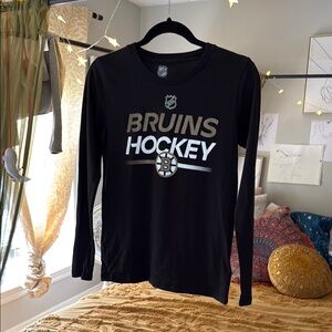 NHL Bruins Black Long Sleeve Tee